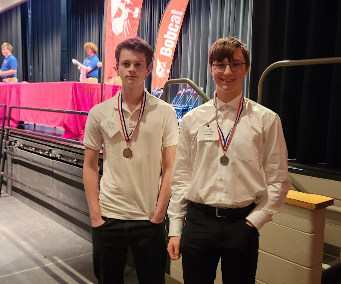 Simon and Harley captured 2nd & 3rd place medals in Computer Programming contest!